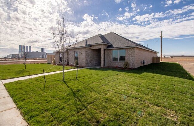 Foto del edificio - Available with our Lease with Purchase Option Program!