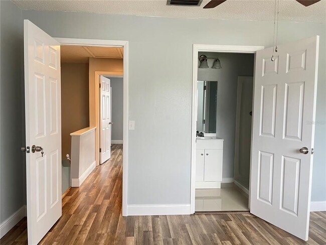 Building Photo - 12110 Pepperdine Pl