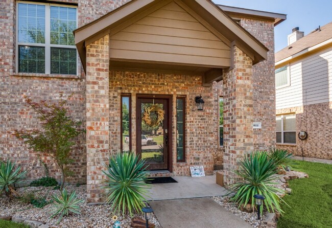 Foto del edificio - 322 Tribute Dr