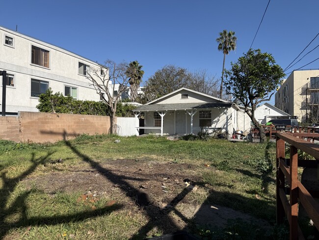 Building Photo - 6054 Colfax Ave