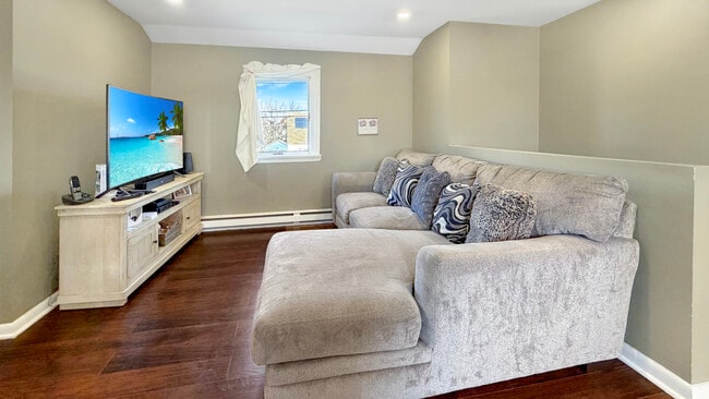 Foto del edificio - 154 Charlton Ave