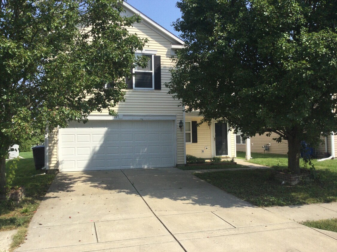 944 Balto Drive House Rental in Shelbyville, IN