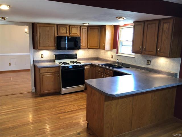 Building Photo - 425 Longbow Trail