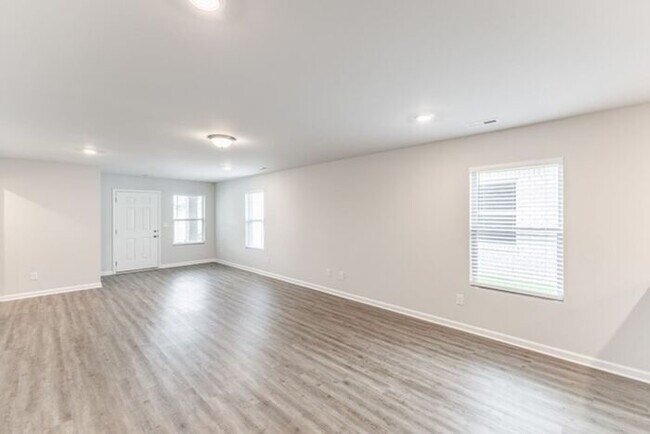 Foto del edificio - Beautiful home available for rent