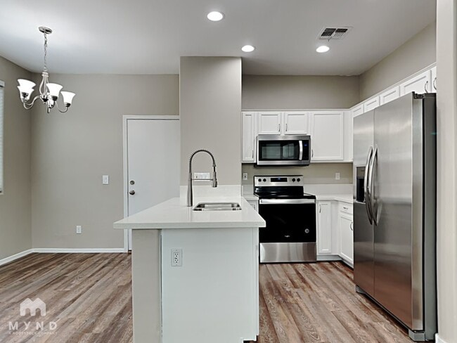 Building Photo - 451 S Hawes Rd