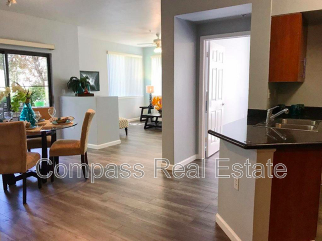 Foto del edificio - 1060 S Third St
