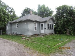 Building Photo - 2103 Carlton Ave
