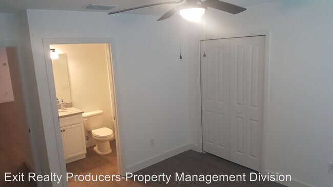 Foto del edificio - 407 SW 7th Pl