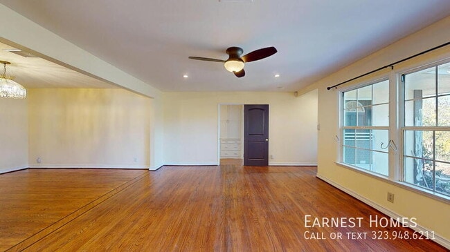 Foto del edificio - 6641 Murietta Ave