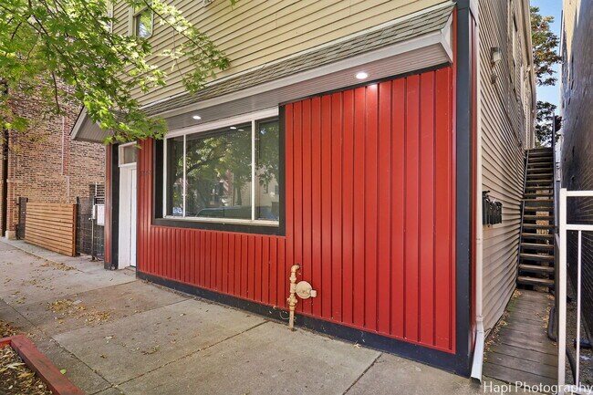 Foto del edificio - 1228 N Noble St