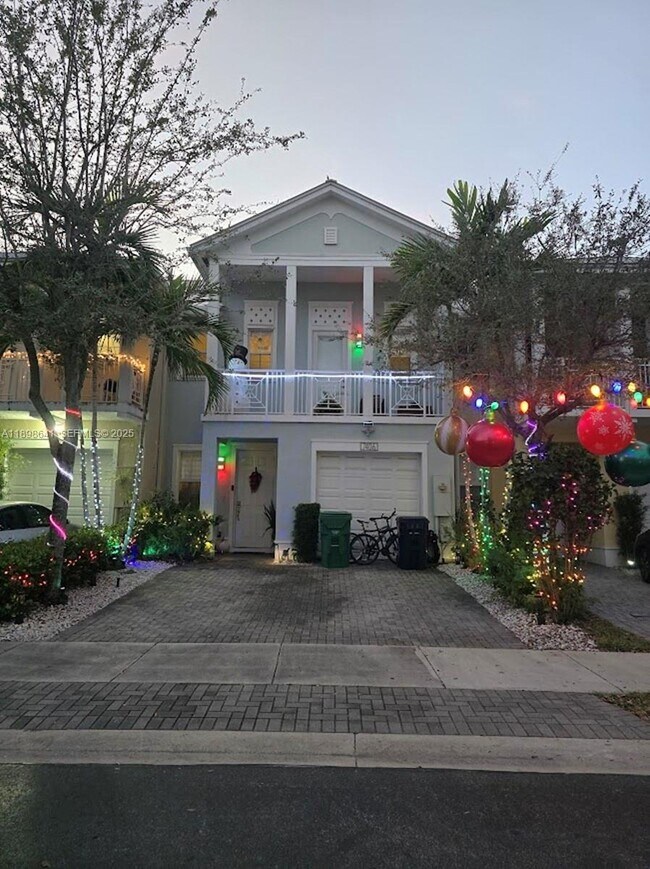 Building Photo - 7406 NW 108th Path