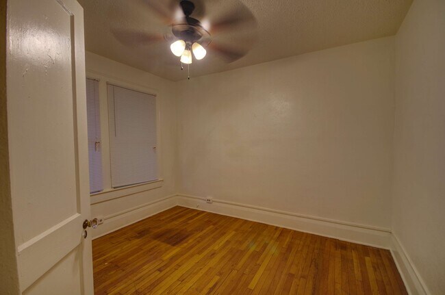 Foto del edificio - 4015 N Seminole Ave