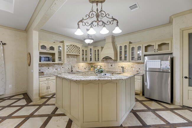 Foto del edificio - 3329 Winthrop Ave