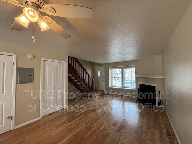 Foto del edificio - 9617 W Chatfield Ave