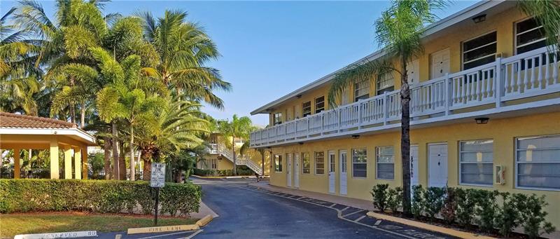 Foto principal - 4051 NE 13th Ave