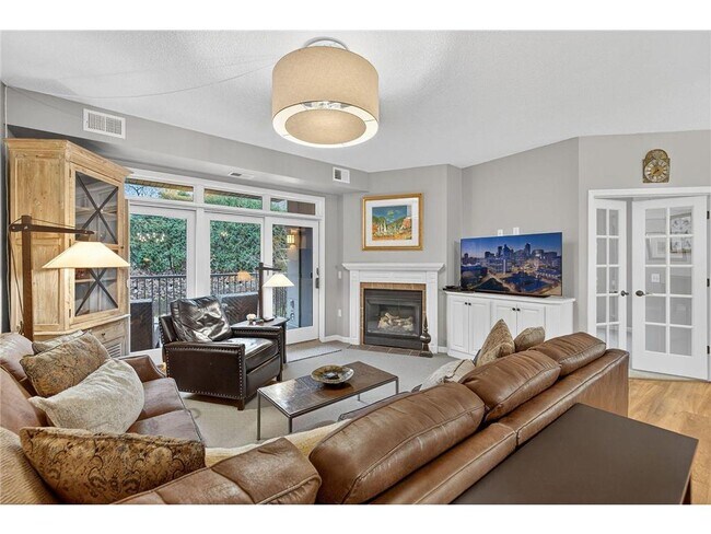 Foto del edificio - 5250 Grandview Square