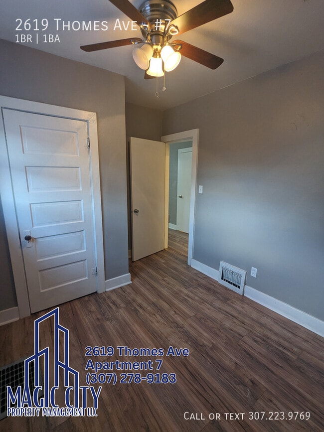 Building Photo - 2619 Thomes Ave