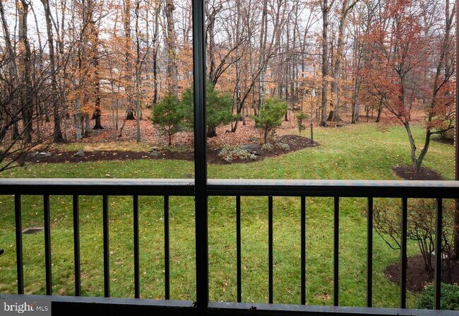 Foto del edificio - 15311 Beaverbrook Ct