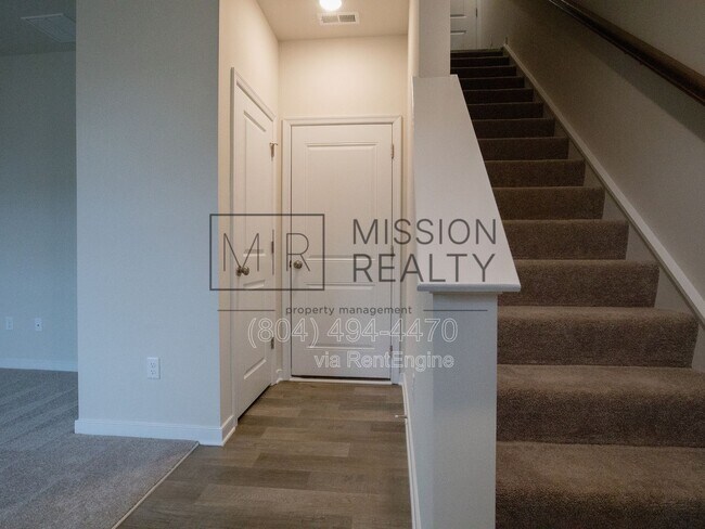 Foto del edificio - 4184 Pk Trl Dr