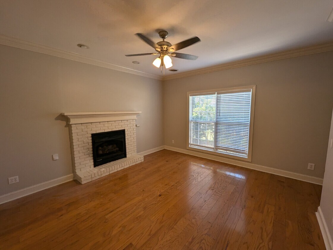 Foto del edificio - 117 Twin Gates Drive