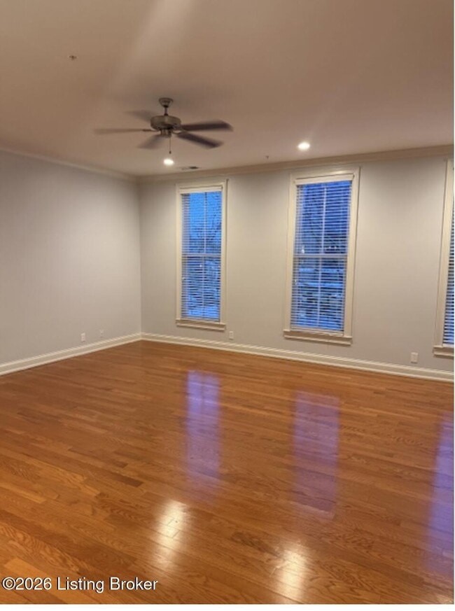 Foto del edificio - 9422 Norton Commons Blvd