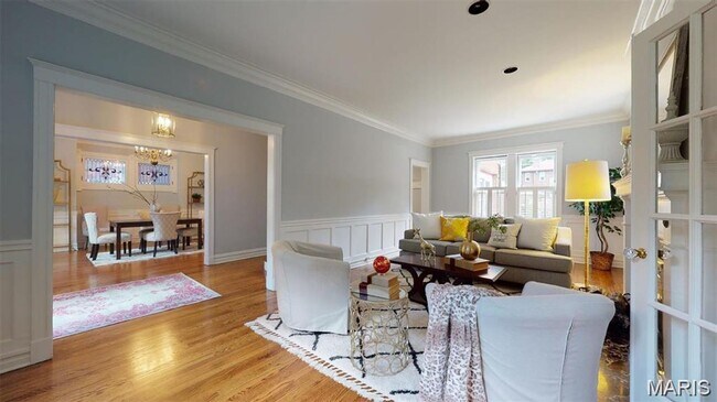Foto del edificio - Charming home in the Heart of University City.