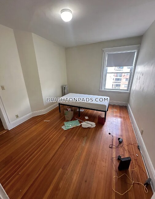 19 Mt Hood Rd Unit 5, Boston, MA 02135 Room for Rent in Boston, MA