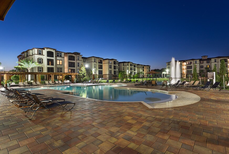 The Oasis at Lake Rentals Ocoee, FL