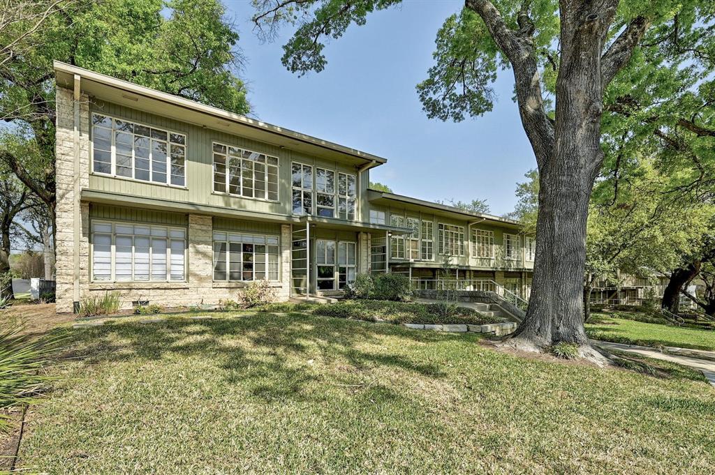 Primary Photo - 3416 Enfield Rd