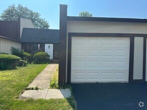 Building Photo - 234 Cascade Dr