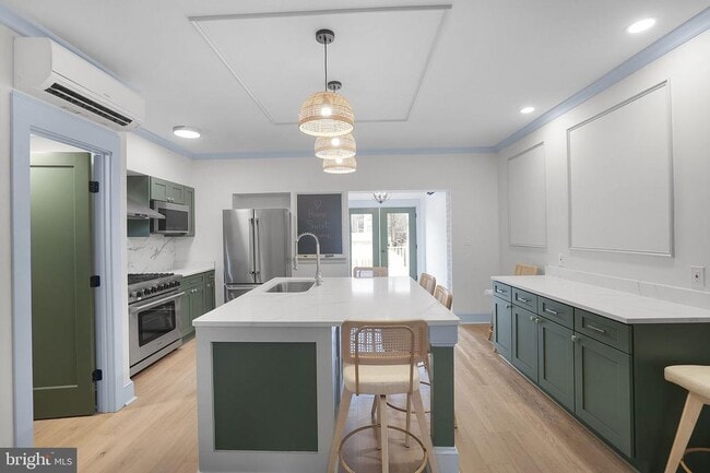 Building Photo - 837 Decatur St NW