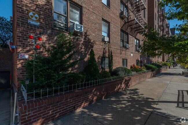 Foto del edificio - 3025 Ocean Ave