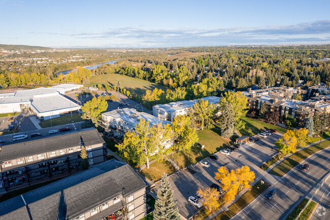 Aerial Photo - Varsity House
