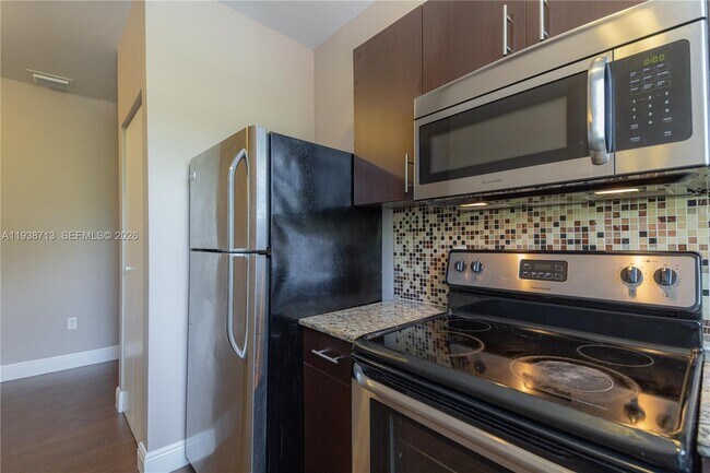 Foto del edificio - 5416 NE 1st Ct