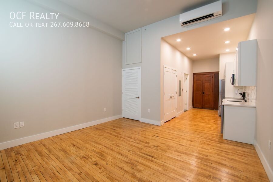 Primary Photo - 1300 S 19th St