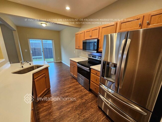 Building Photo - 17911 36th Ave E