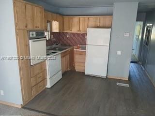 Building Photo - 5435 Lewellyn Rd