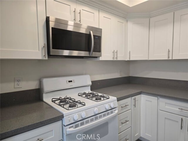 Building Photo - 4782 James Cir