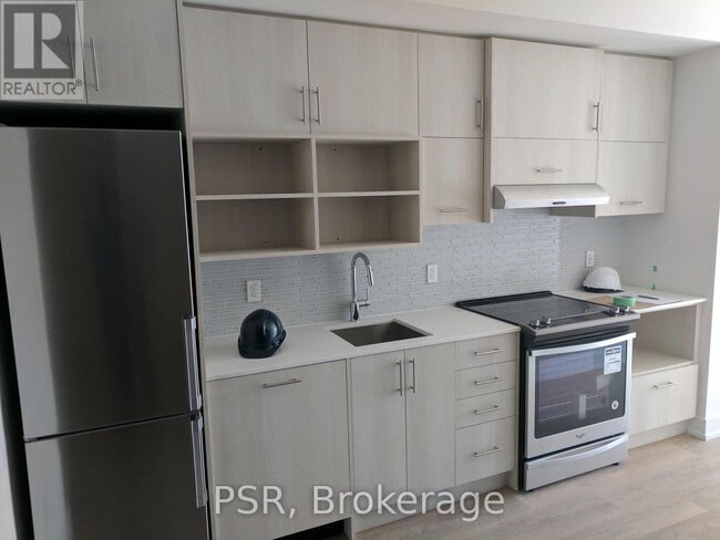 Building Photo - 150 Fairview Mall Dr