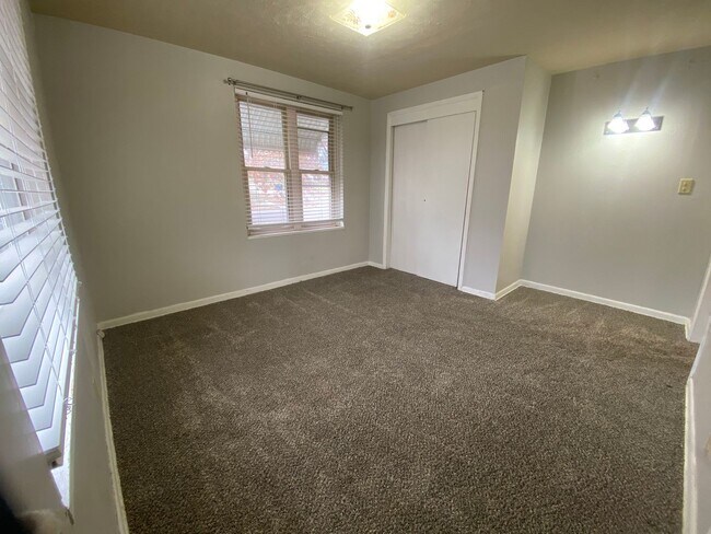 Foto del edificio - 2 bedroom 1 bathroom home in Shawnee