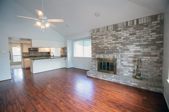 Building Photo - 415 Abbott Cir