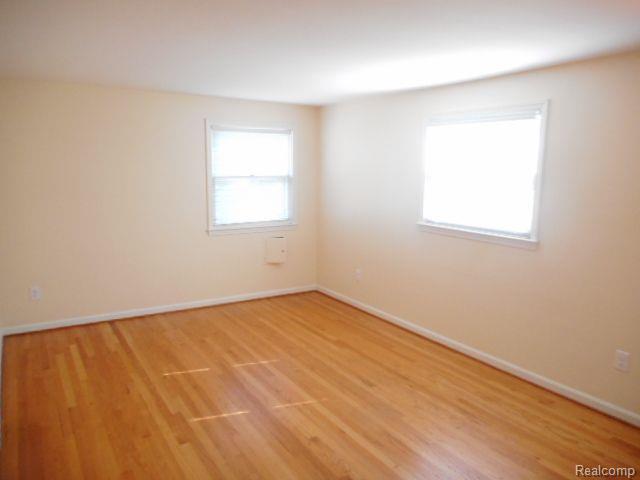 Building Photo - 7441 Jackson Park Dr