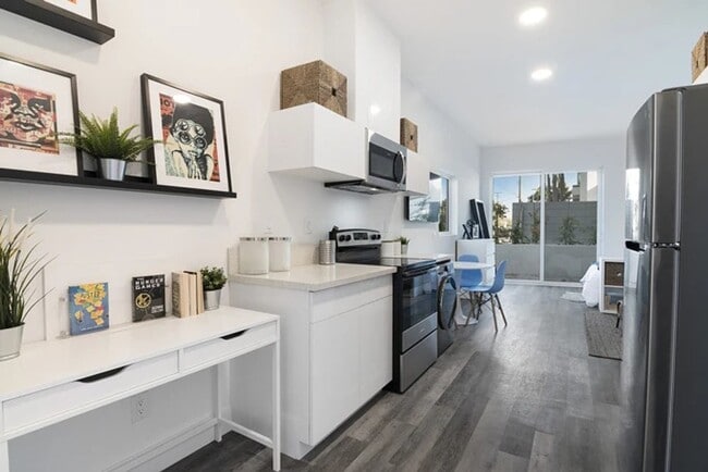 Interior Photo - Cocoon 20