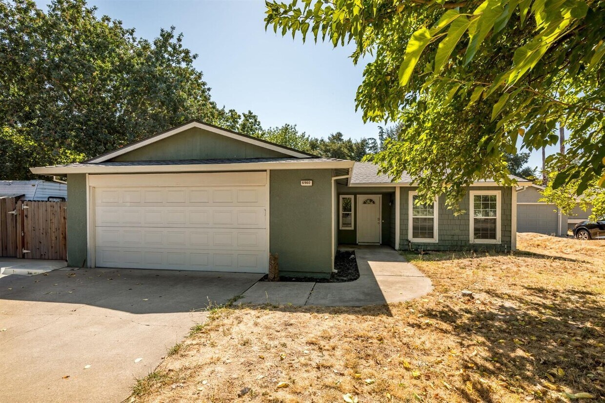 Primary Photo - 6960 Stanford Oak Dr