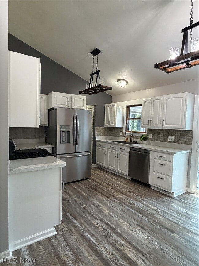 Building Photo - 13187 Yager Dr