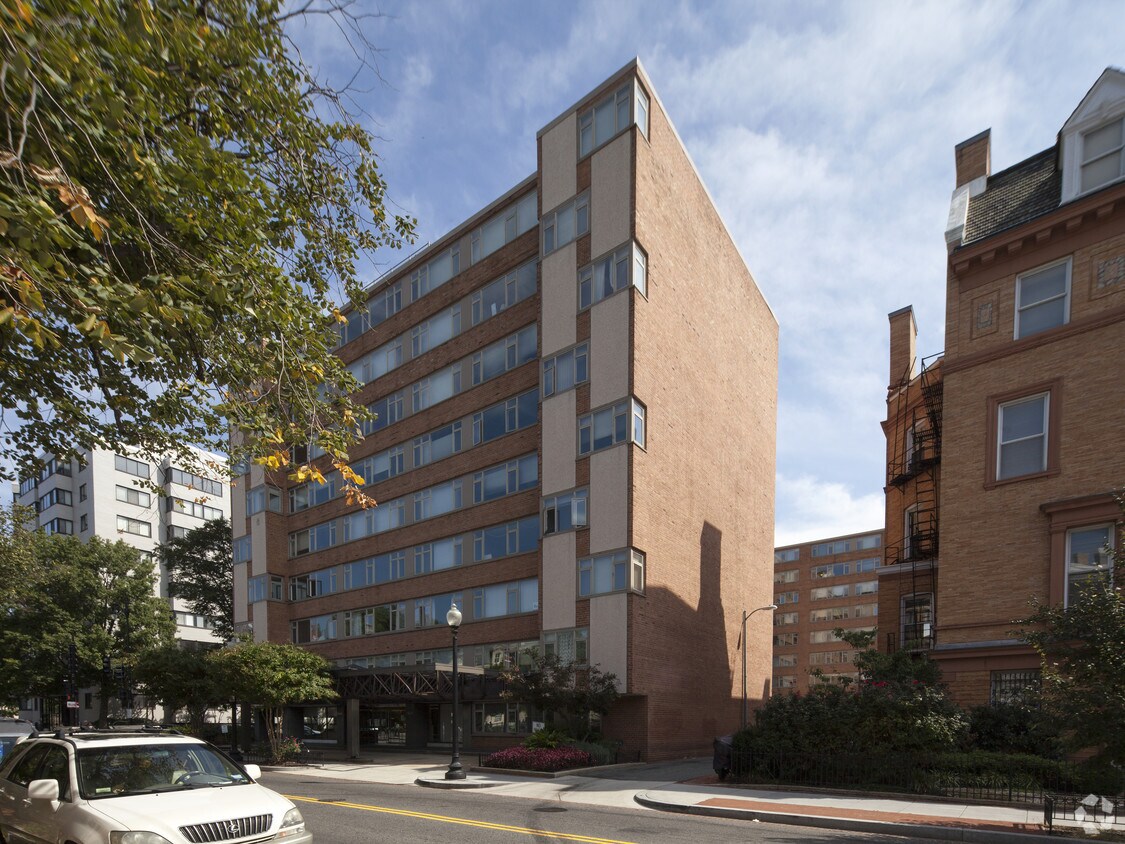 Dupont East Condominium Apartments Washington, DC