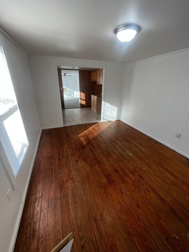 Foto del edificio - 513 1st St