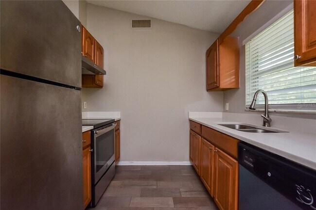 Foto del edificio - 1604 Blackberry Ct