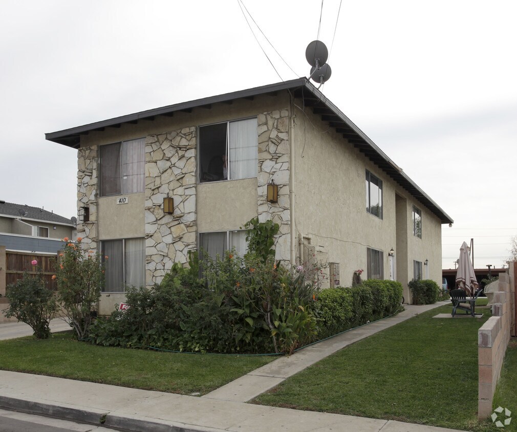 Foto principal - 410 W Mountain View