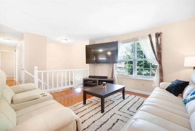 Foto del edificio - Beautiful Updated 3 Bedroom Home!